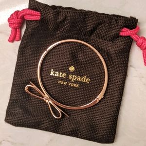 KATE SPADE
Love Notes Bow Rose Gold Bracelet